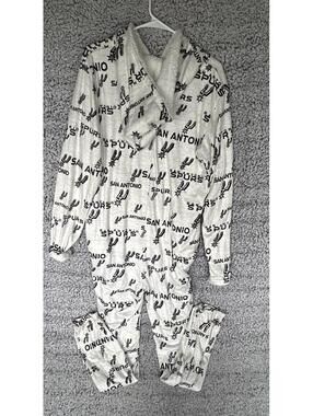 San Antonio Spurs NBA Allover Print Full-Zip Hooded Pajama Suit Size Medium NWT